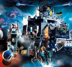 Grand Castle Novelmore 70220 by: Playmobil
